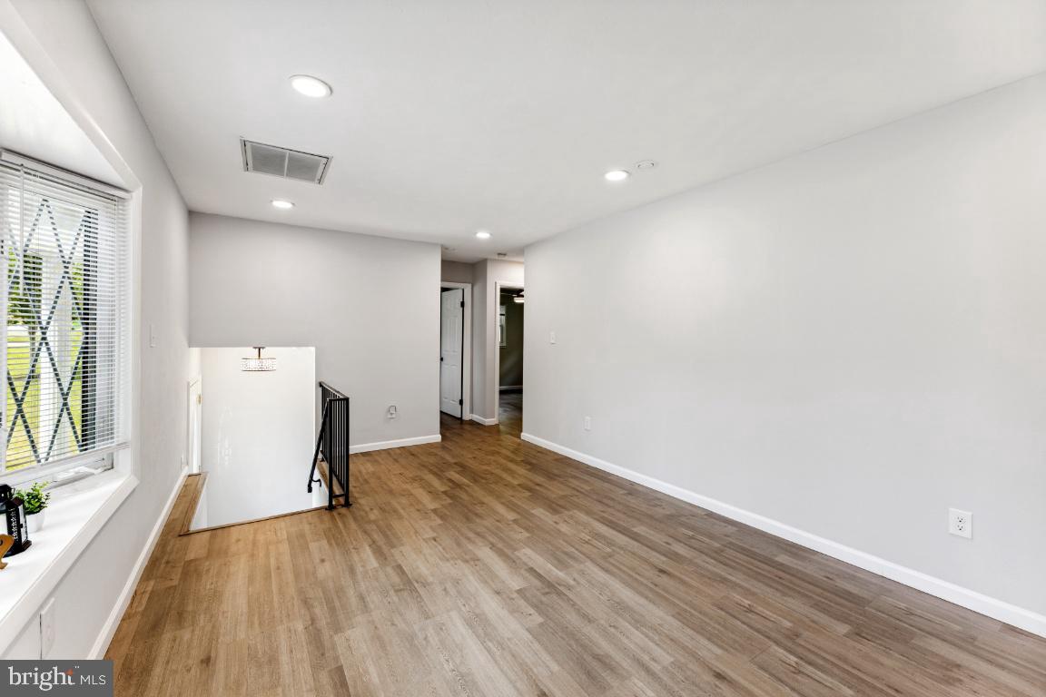 15121 Alaska ROAD