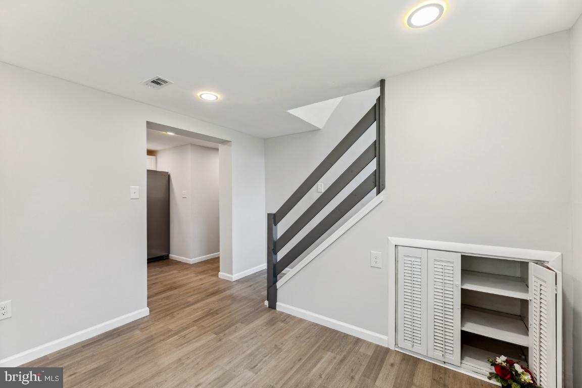 15121 Alaska ROAD