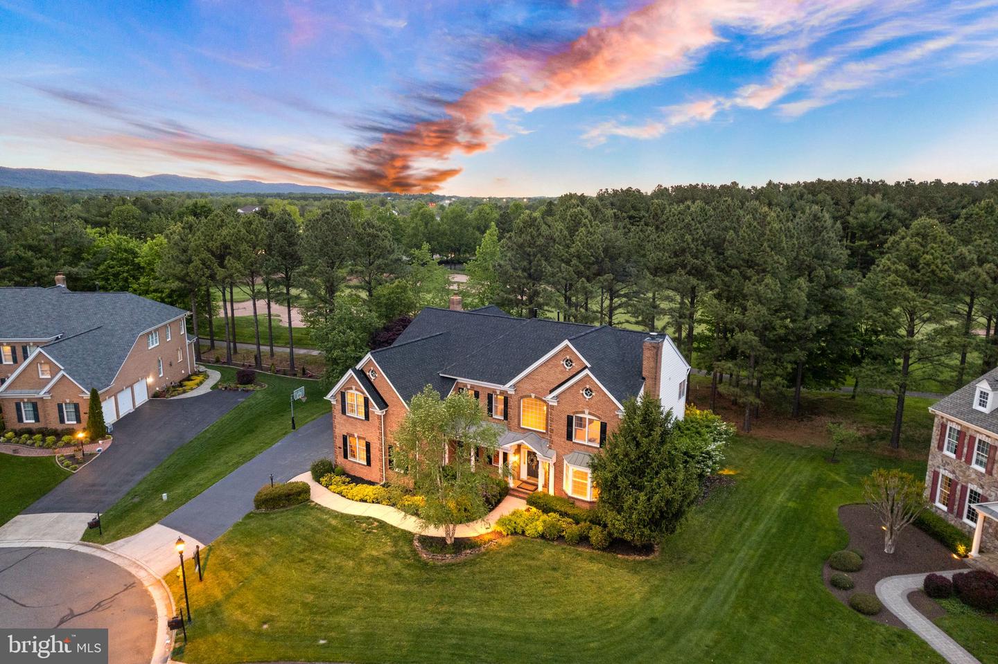 15042 Medinah COURT