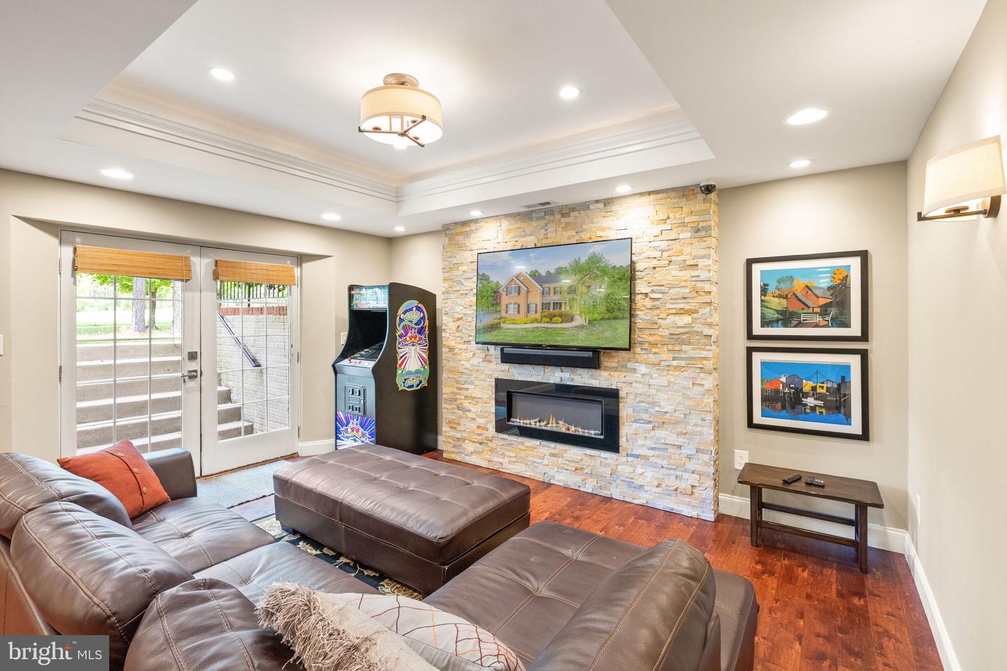 15042 Medinah COURT