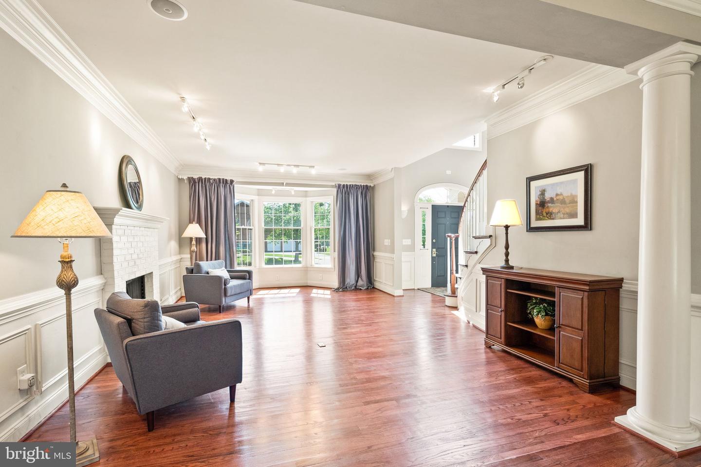 15042 Medinah COURT