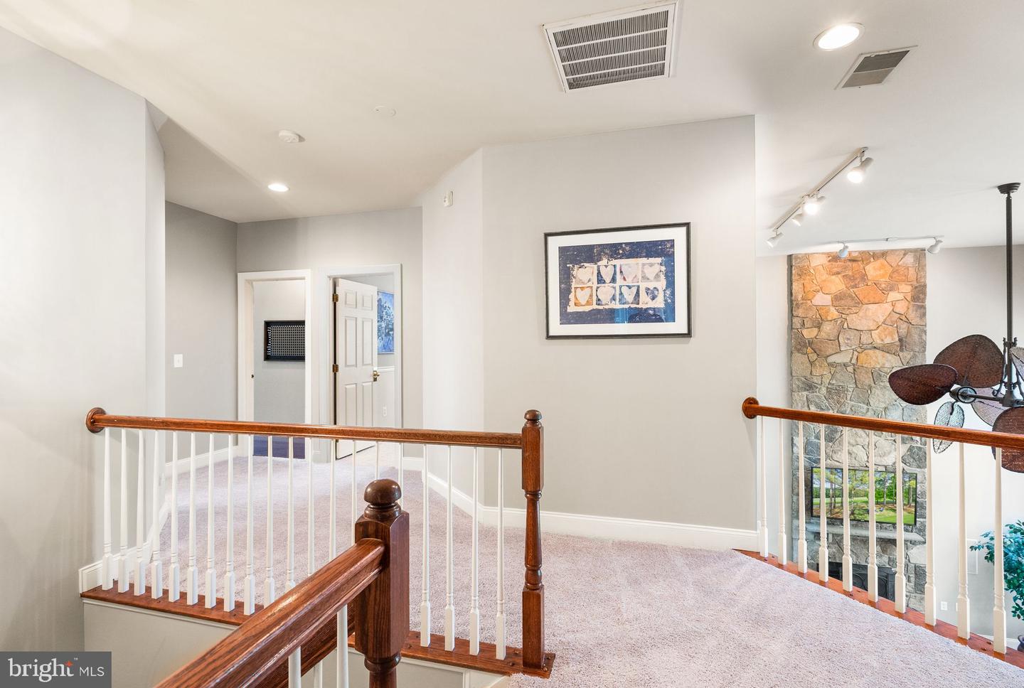 15042 Medinah COURT