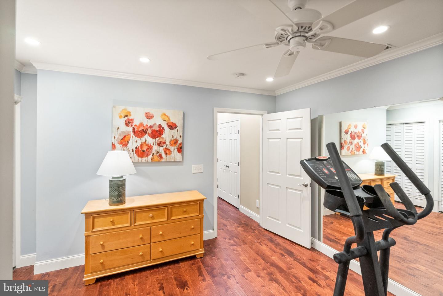 15042 Medinah COURT