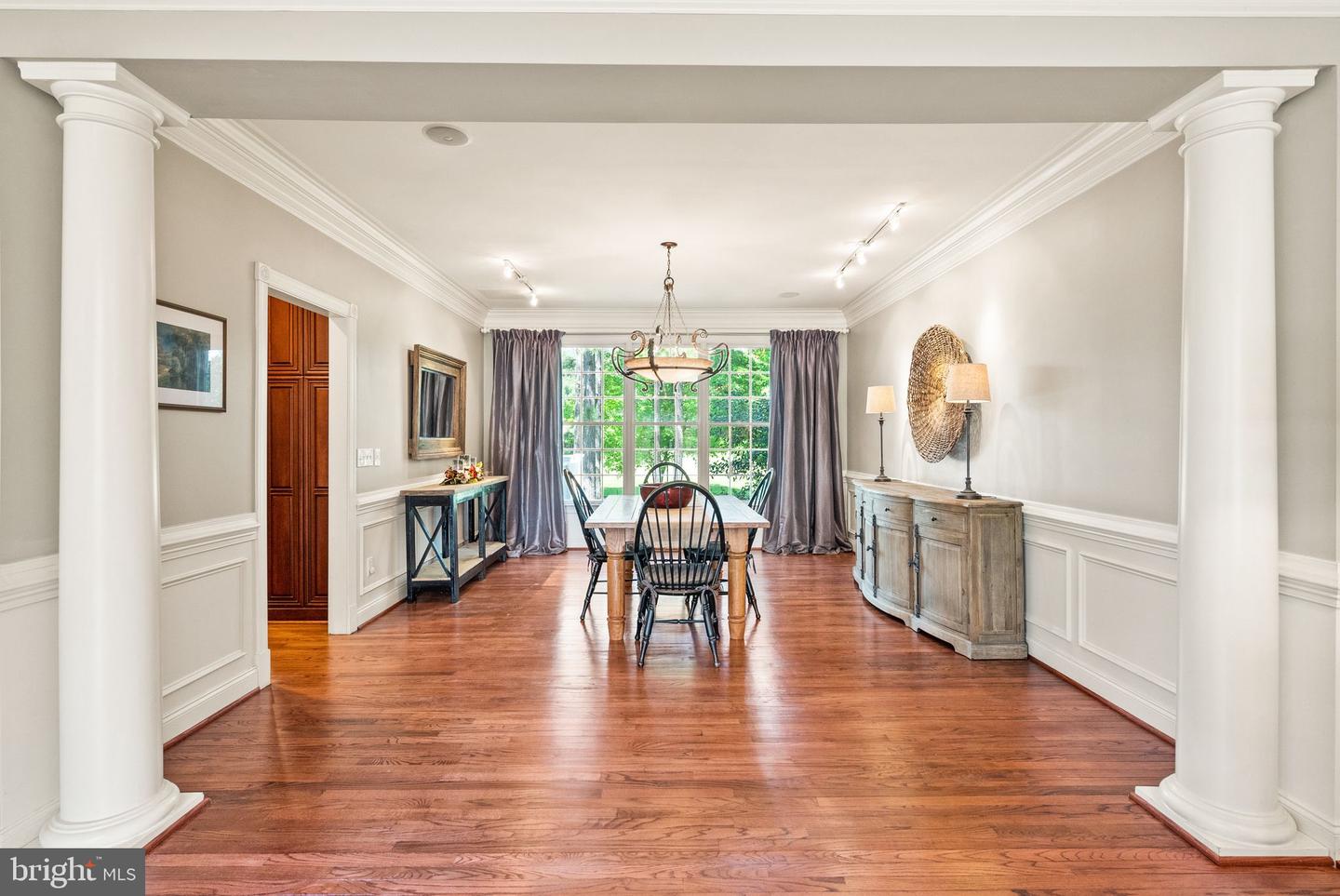 15042 Medinah COURT