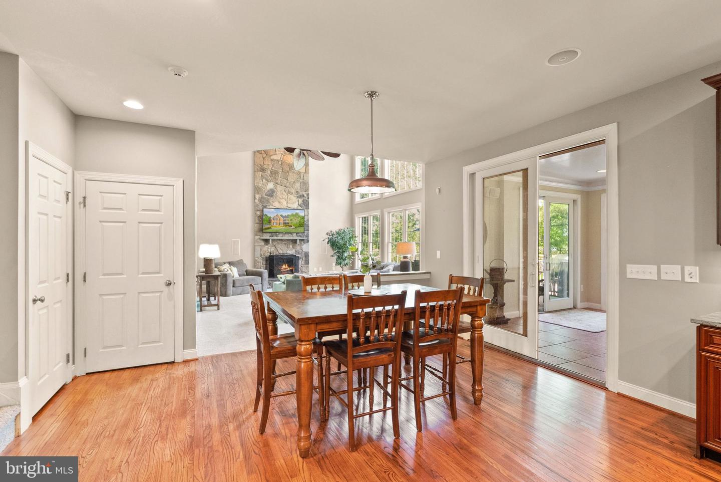 15042 Medinah COURT