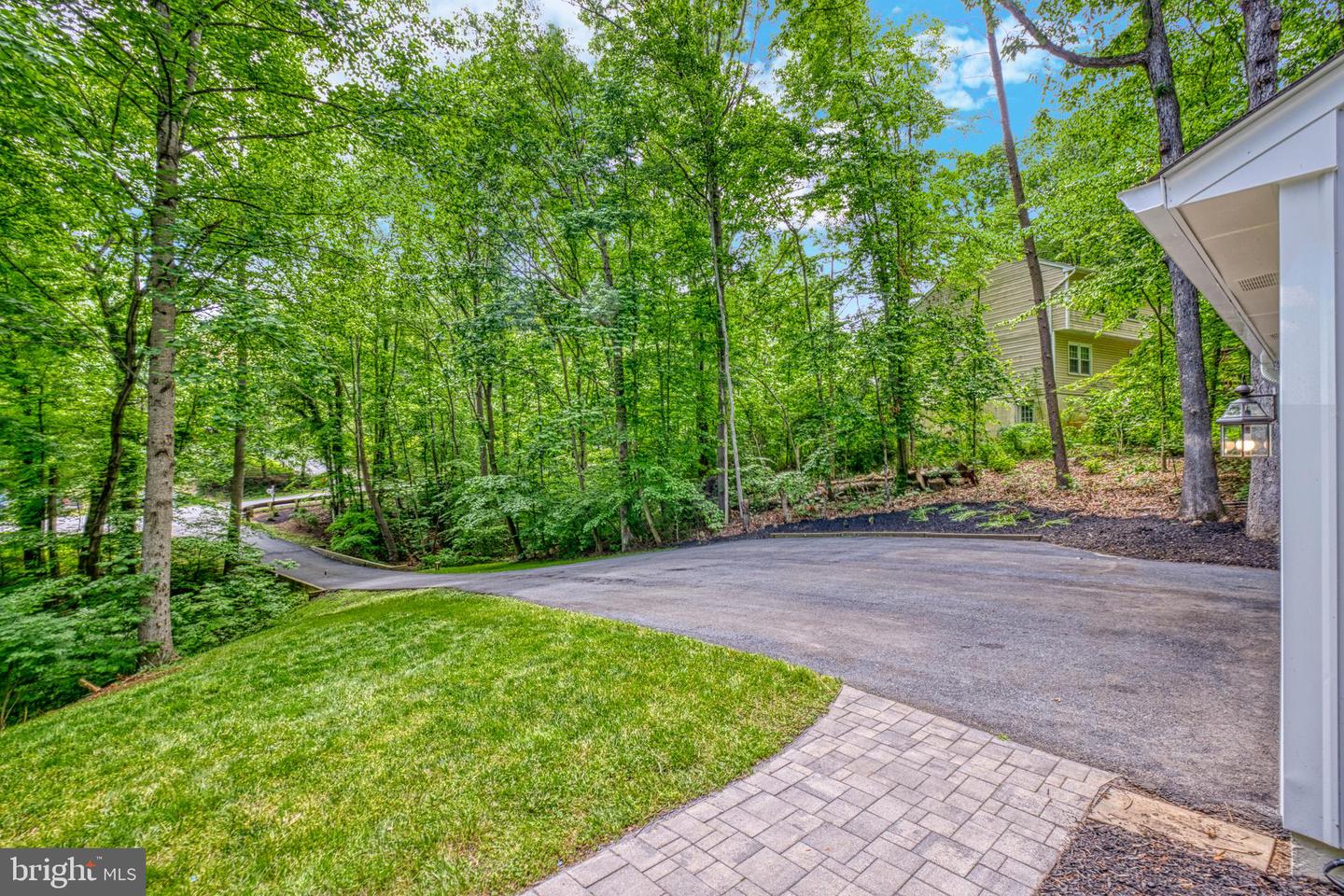 15090 Eclipse DRIVE