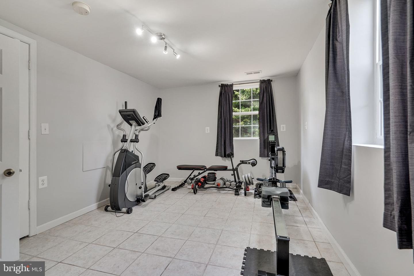 14302 Randall DRIVE