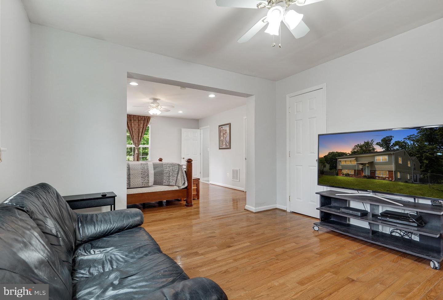 14302 Randall DRIVE