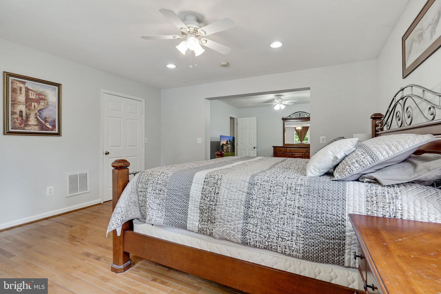 14302 Randall DRIVE