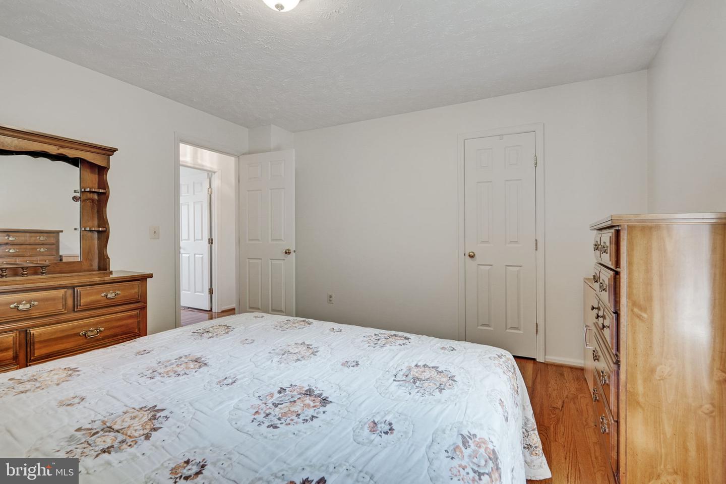 4482 Edsall DRIVE
