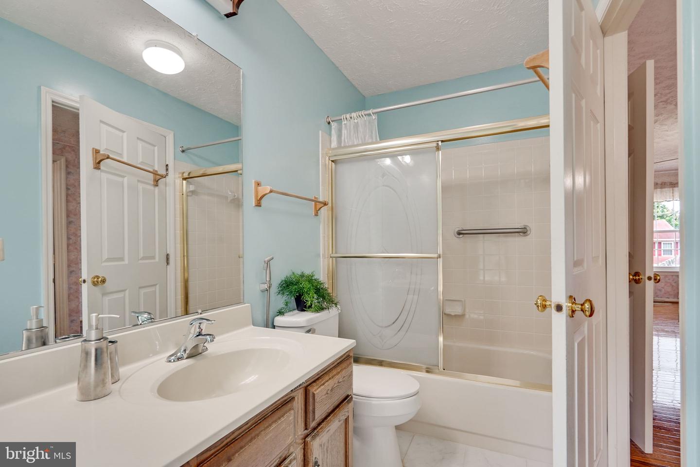 4482 Edsall DRIVE