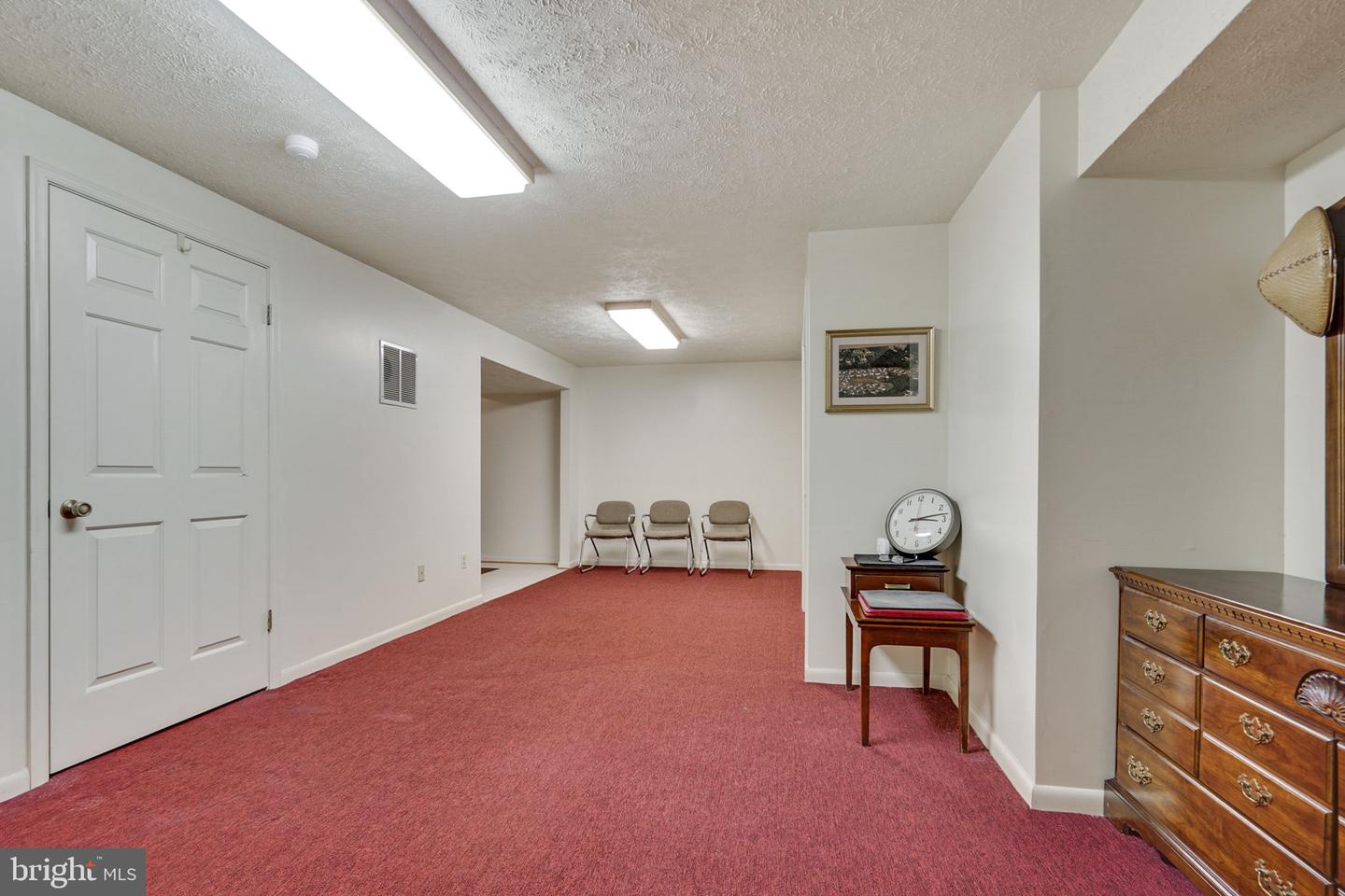 4482 Edsall DRIVE