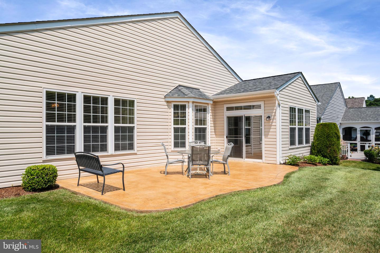 3928 Solstice LANE