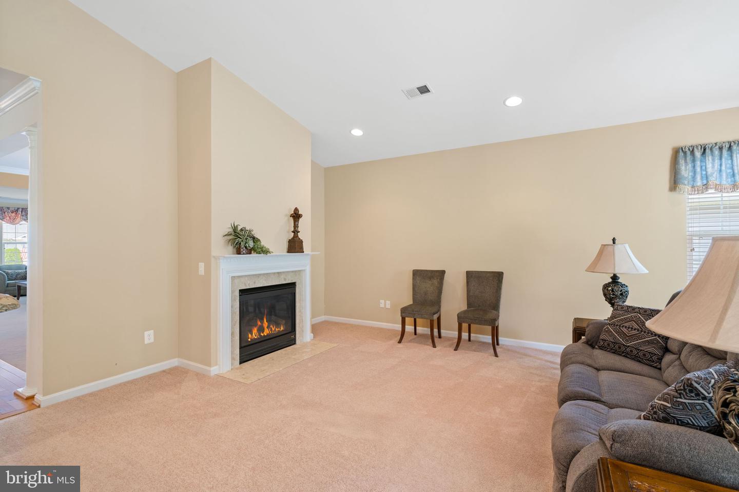 3928 Solstice LANE