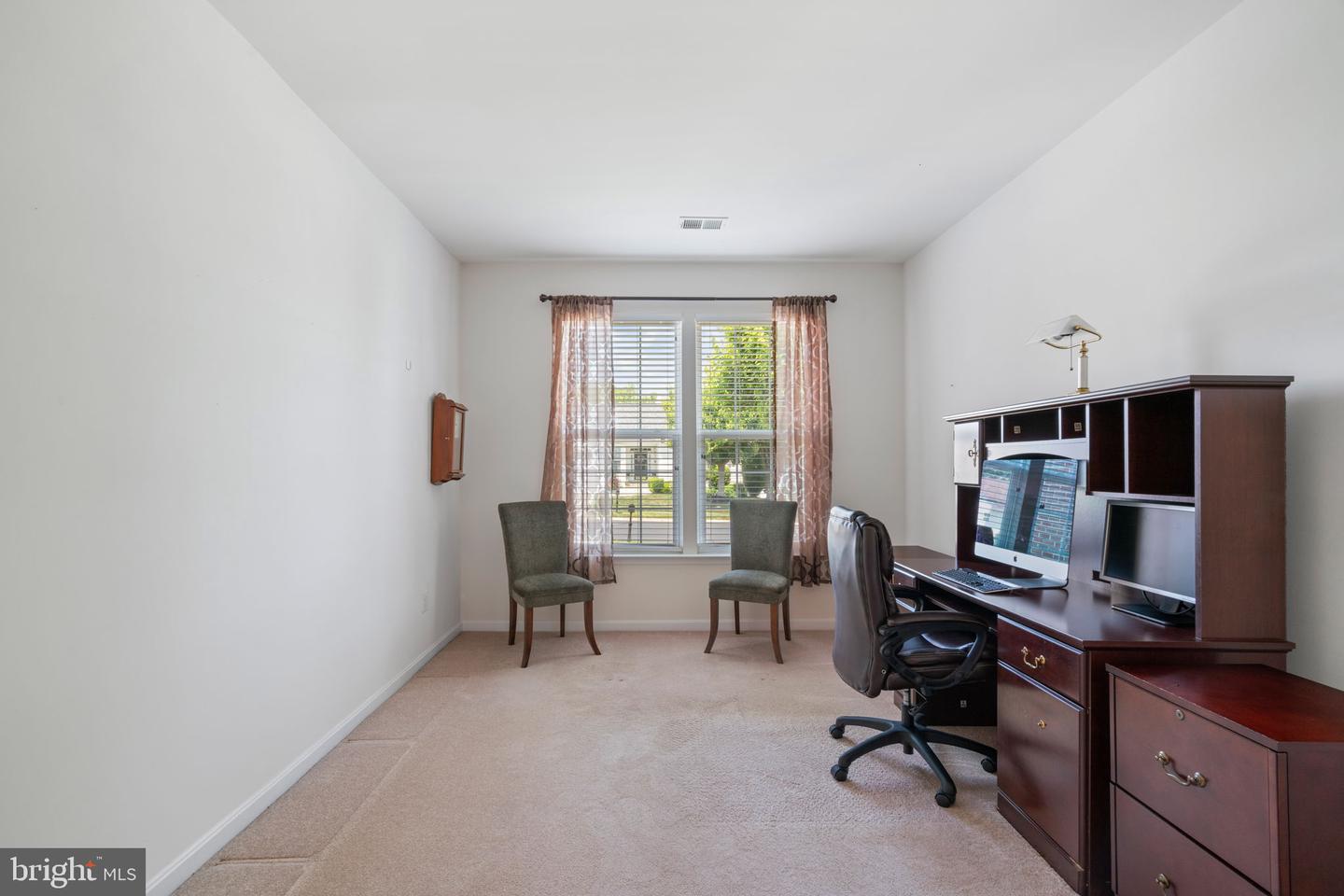 3928 Solstice LANE