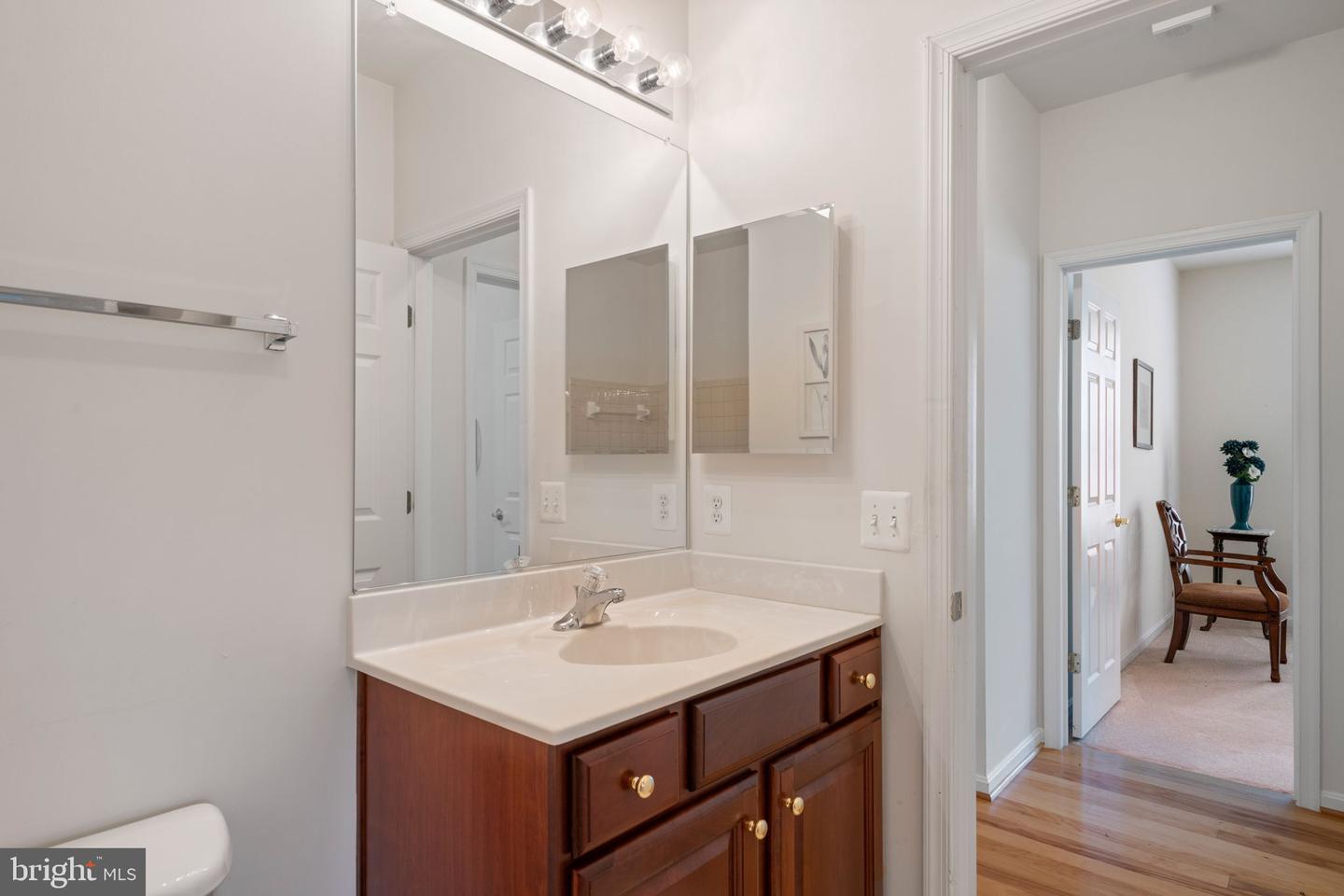 3928 Solstice LANE