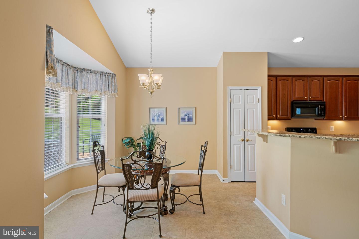 3928 Solstice LANE