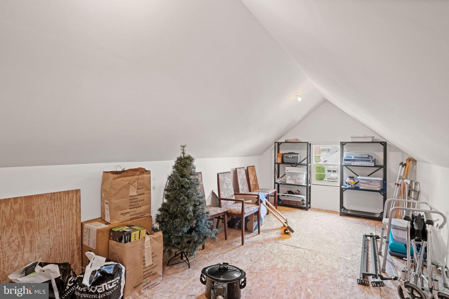 3928 Solstice LANE