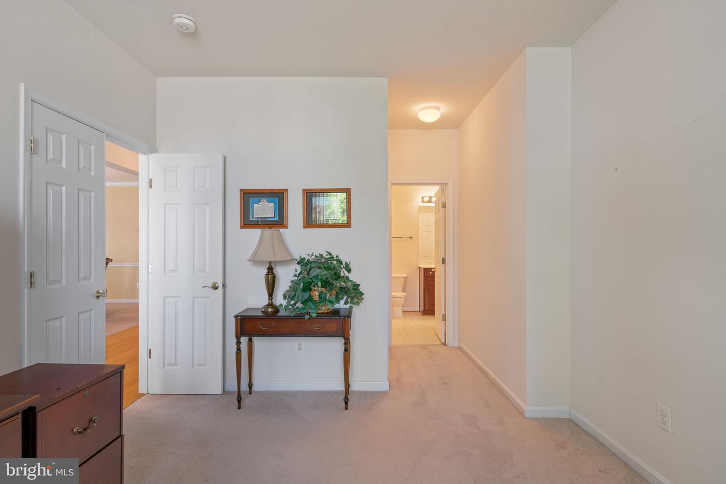 3928 Solstice LANE