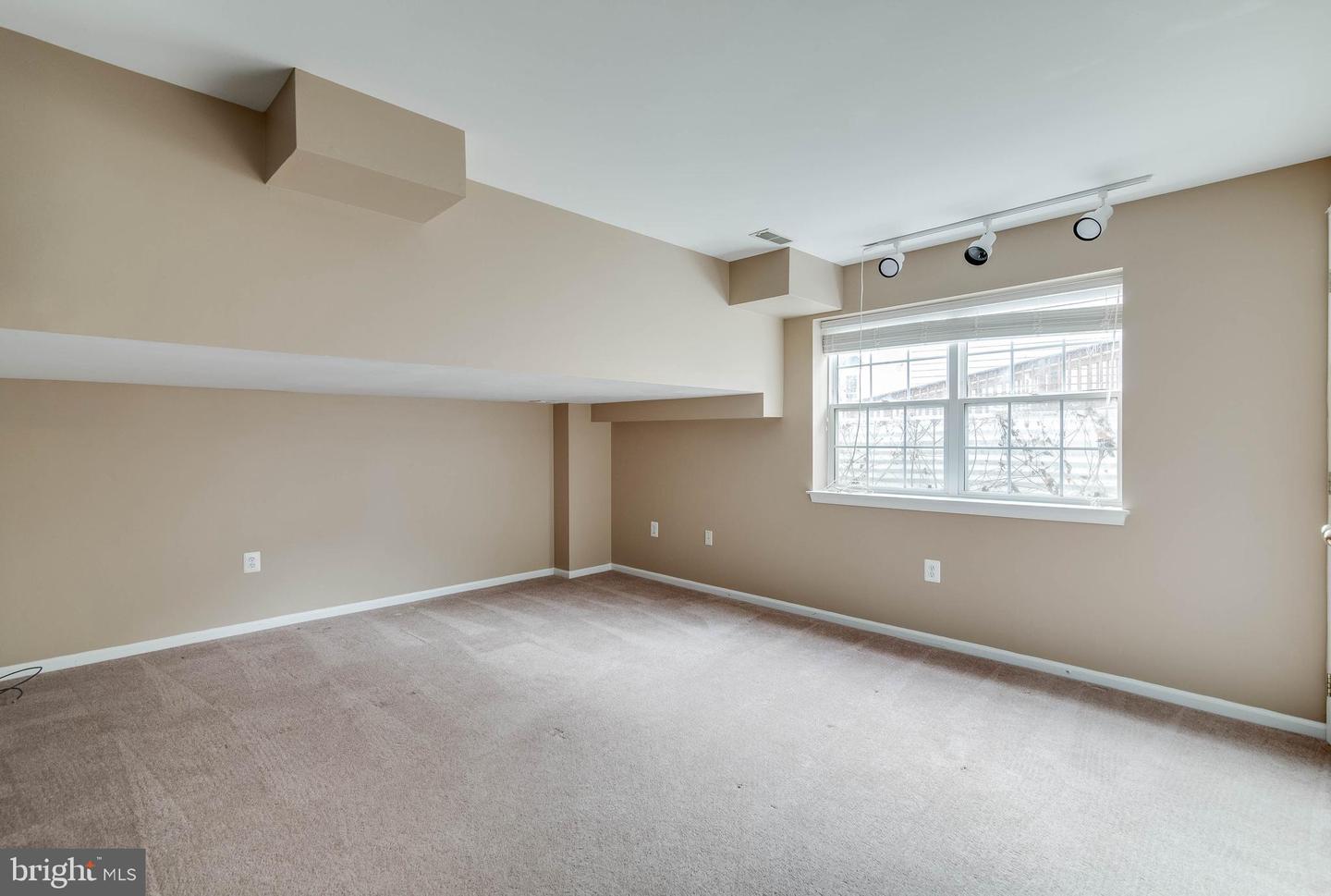 15704 Renton COURT