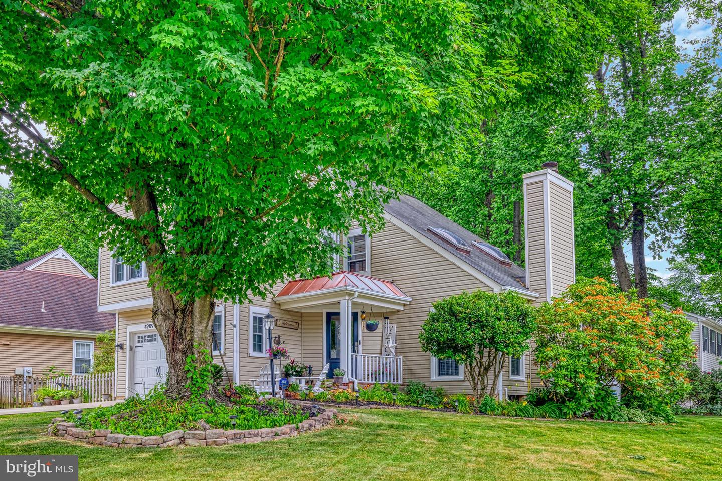 4909 Tallowwood DRIVE