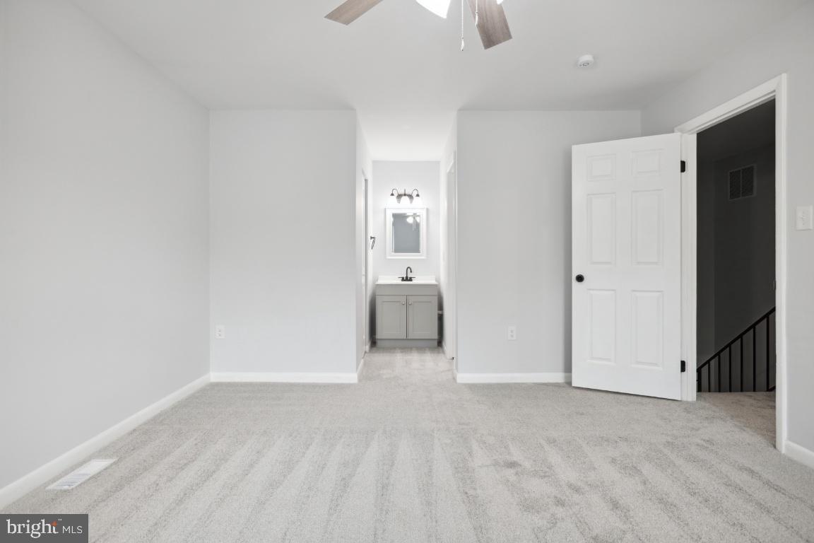 5565 Saint Charles DRIVE