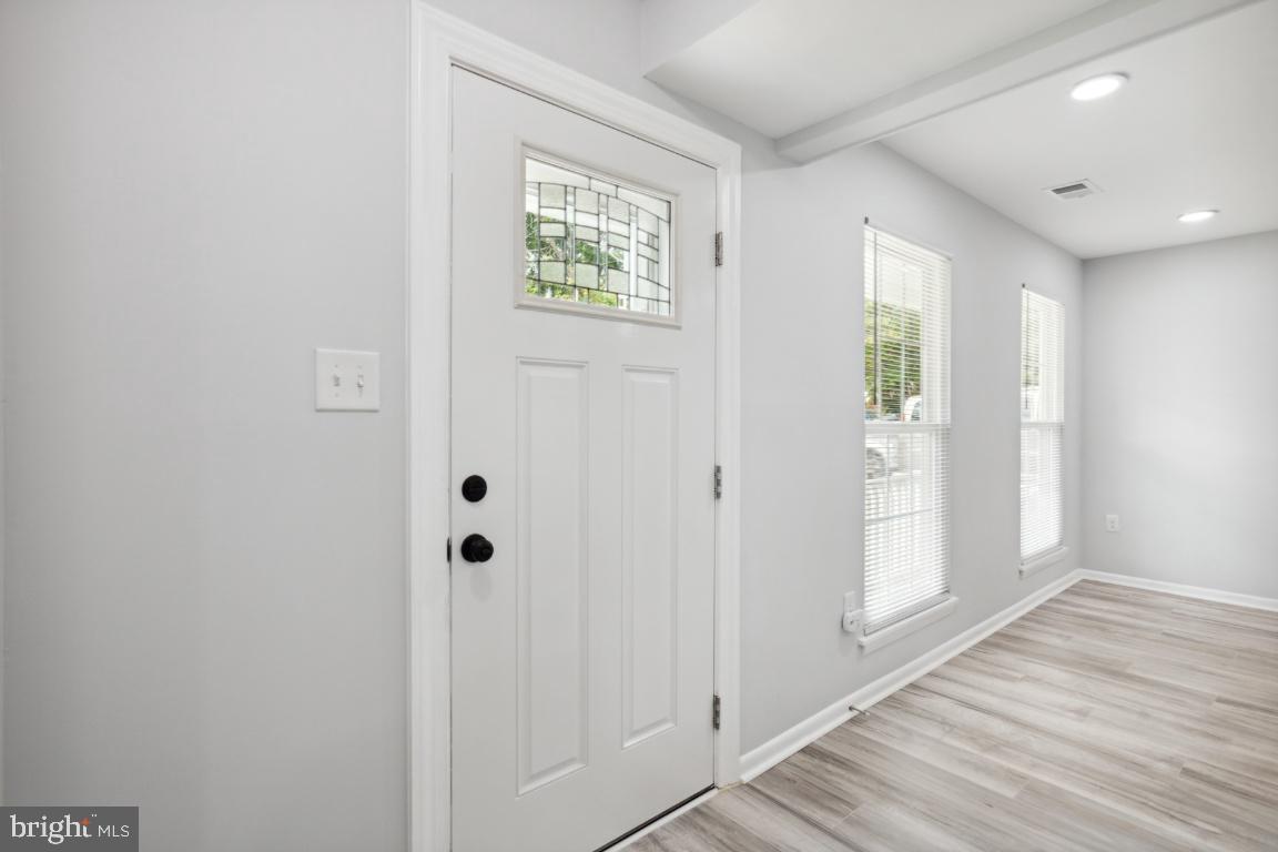 5565 Saint Charles DRIVE