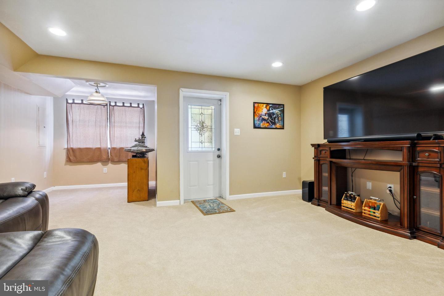 3352 Cape May COURT