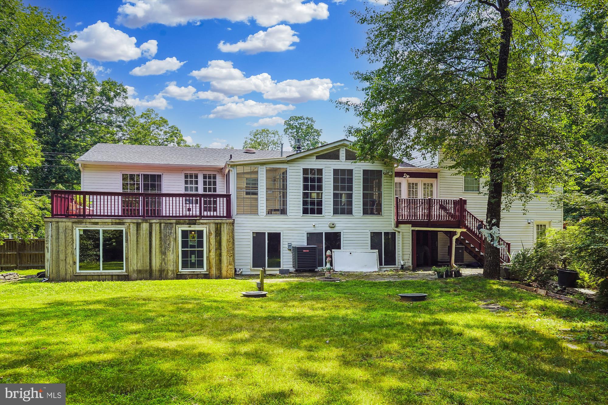 13656 van Doren Rd
