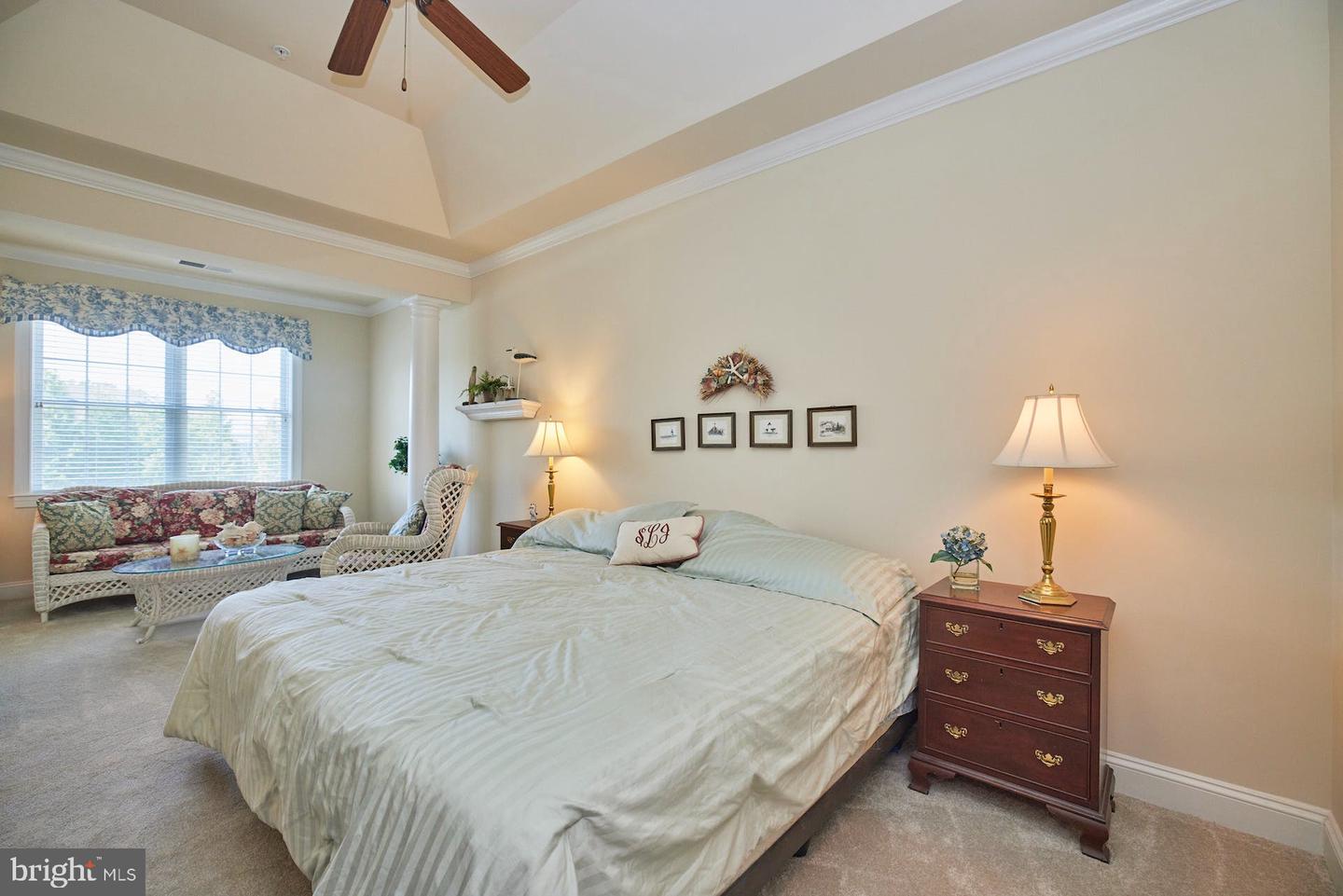 15211 Royal Crest DRIVE Unit: 406