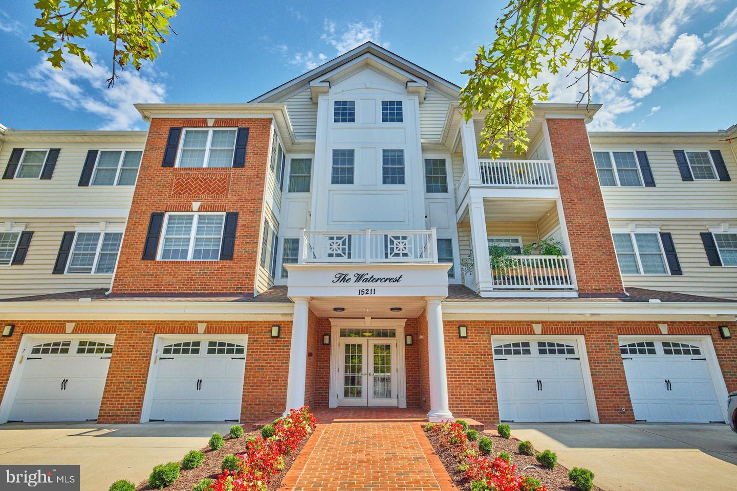 15211 Royal Crest DRIVE Unit: 406