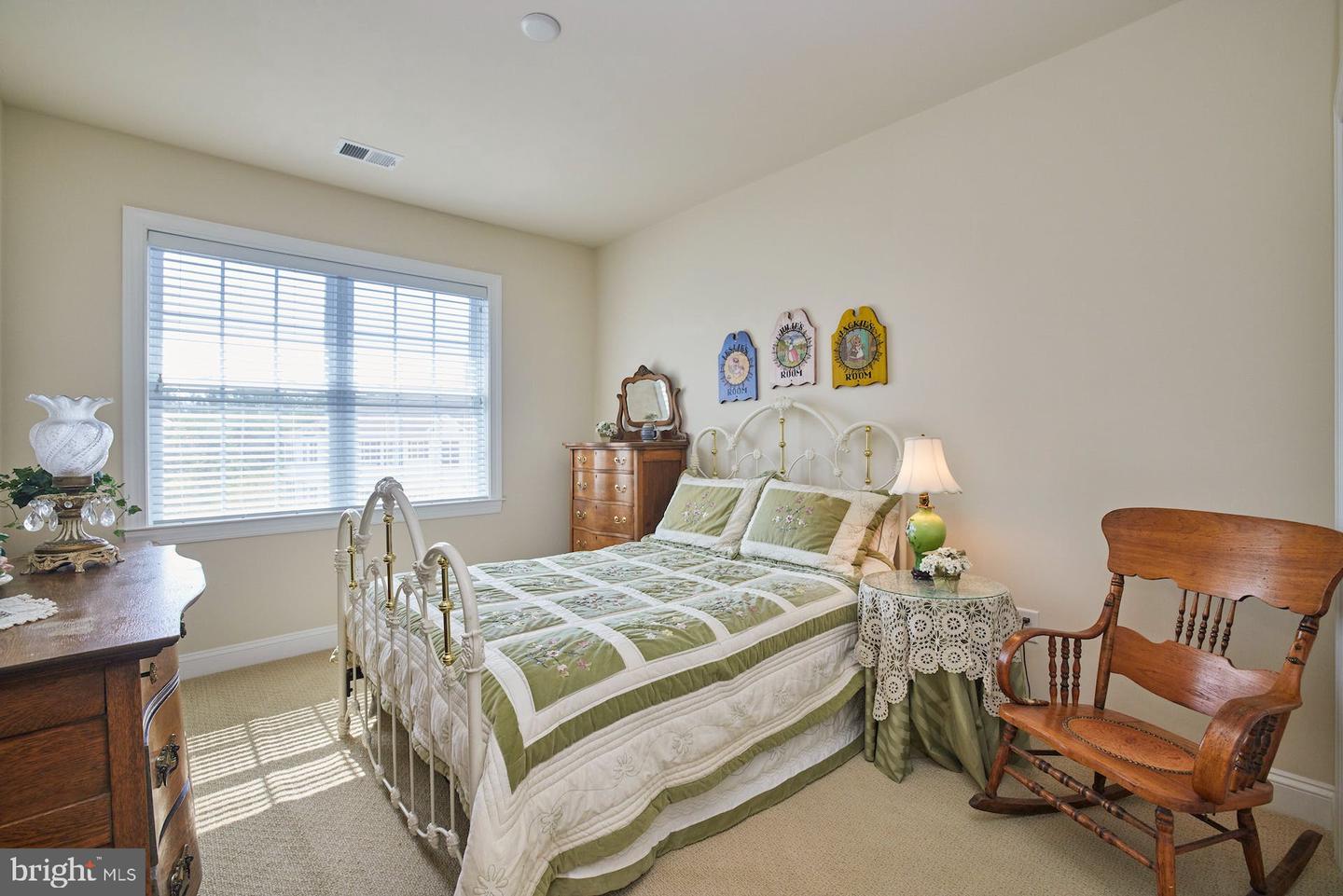 15211 Royal Crest DRIVE Unit: 406