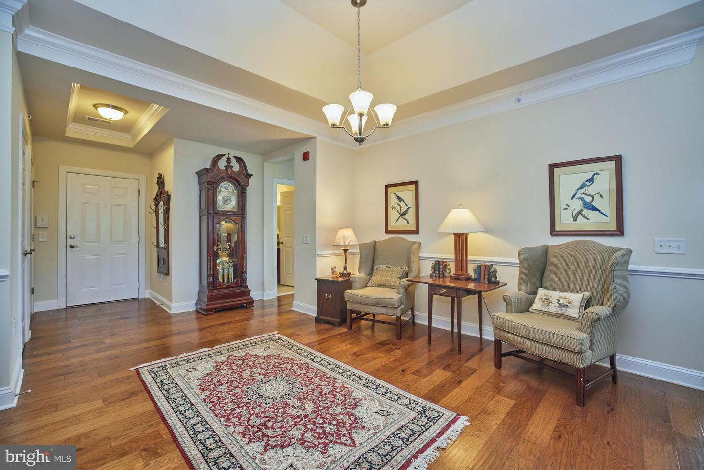 15211 Royal Crest DRIVE Unit: 406
