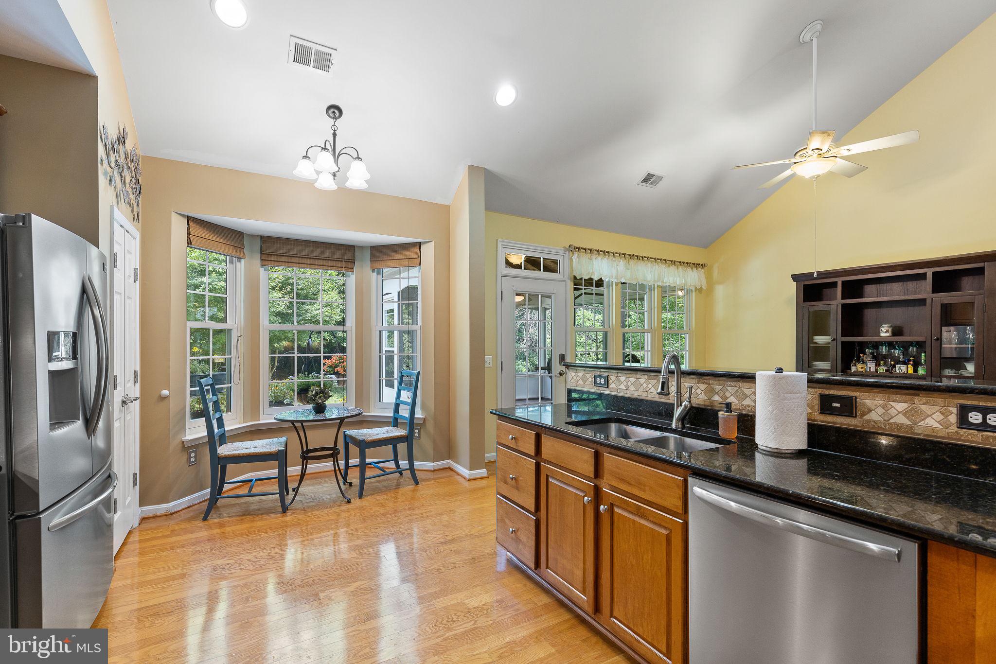17260 Four Seasons Dr