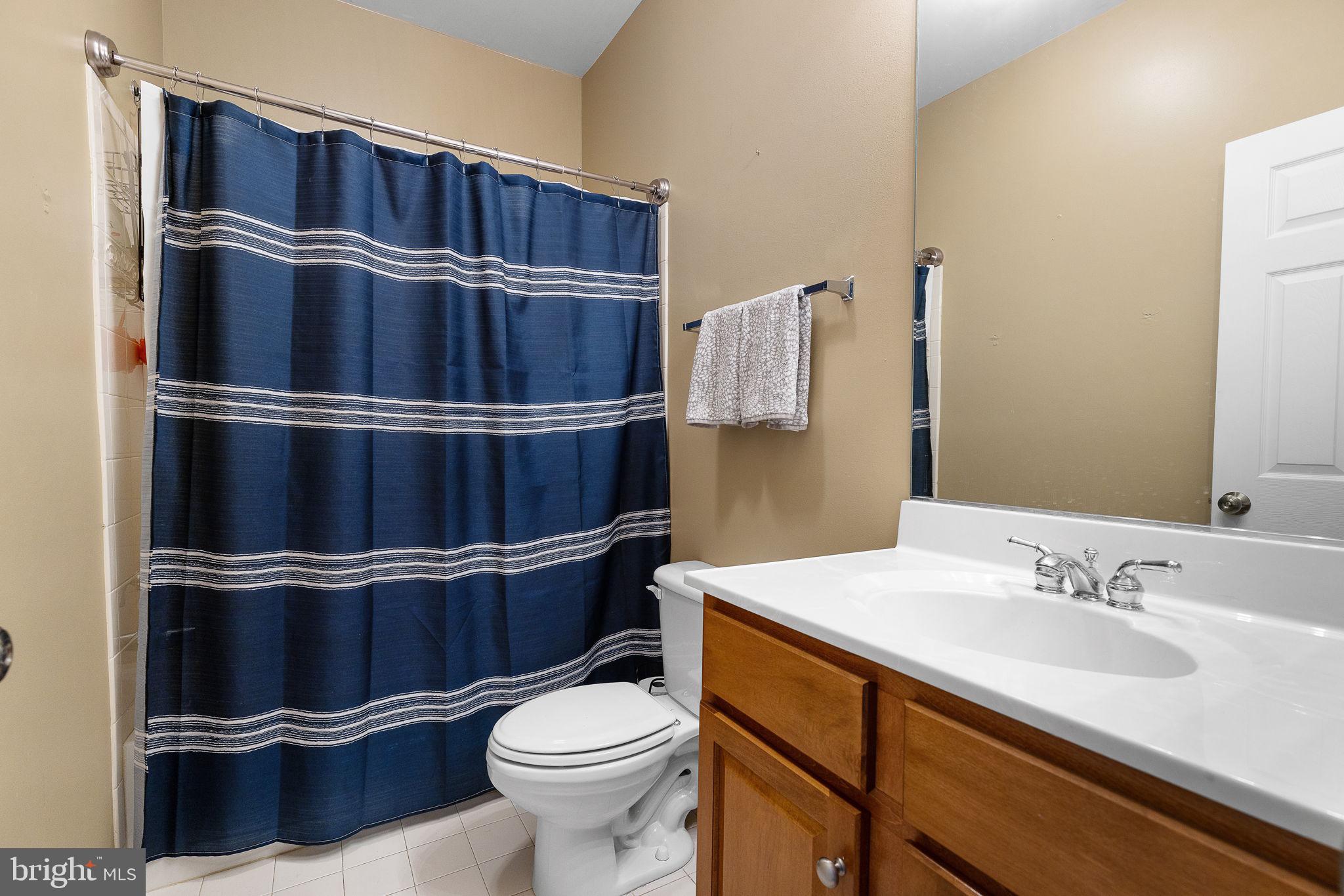 17260 Four Seasons Dr