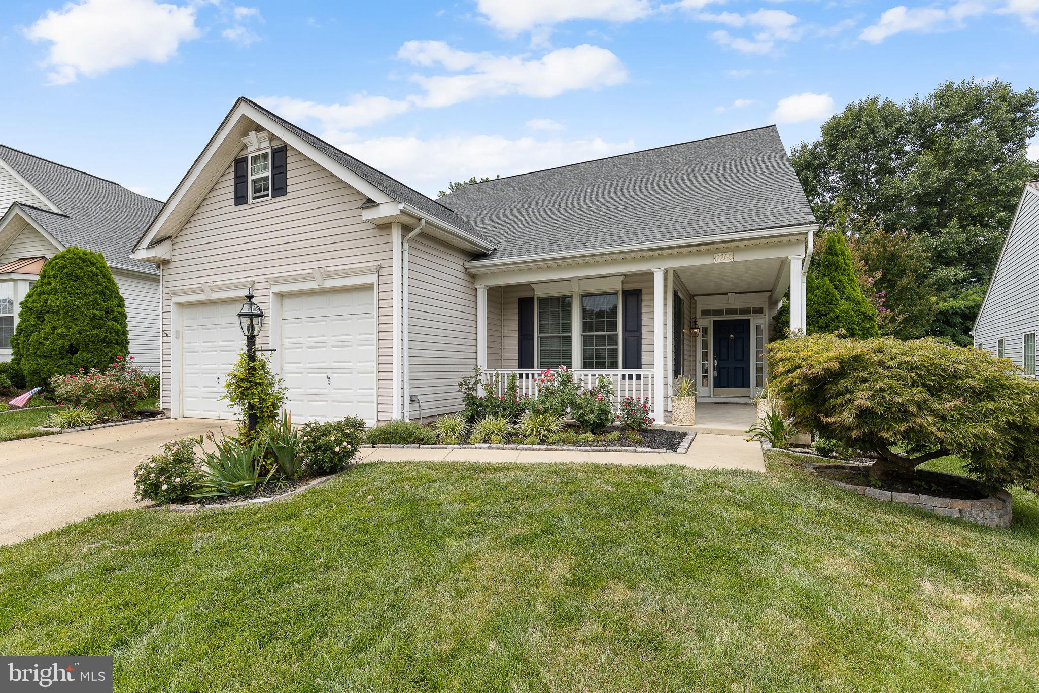 17260 Four Seasons Dr
