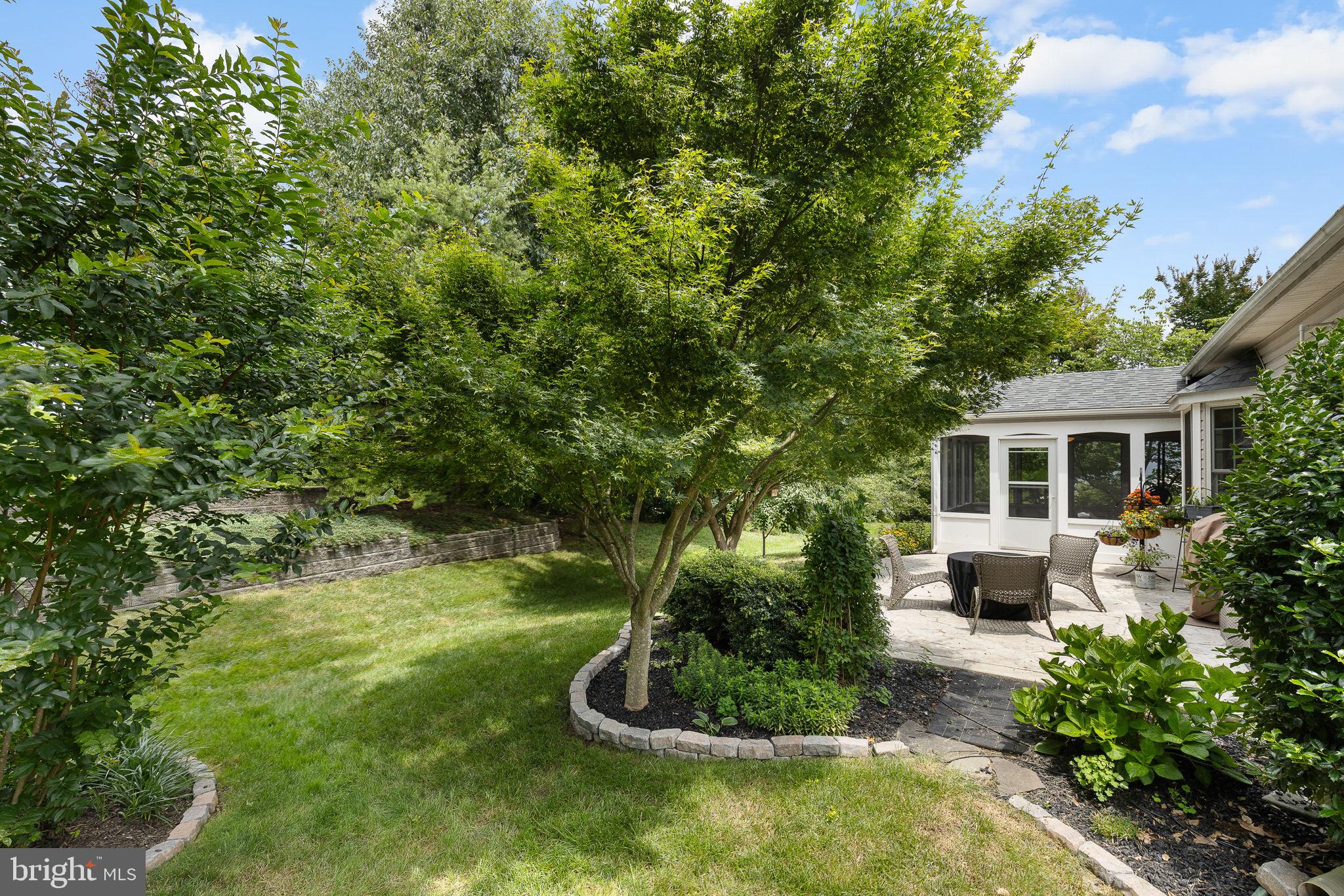 17260 Four Seasons Dr