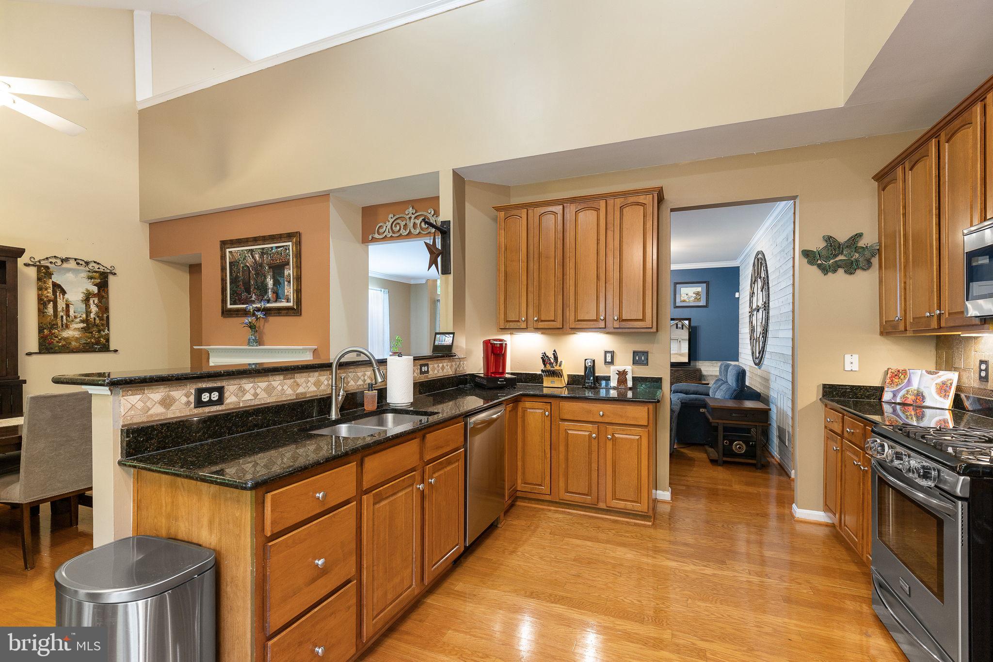 17260 Four Seasons Dr