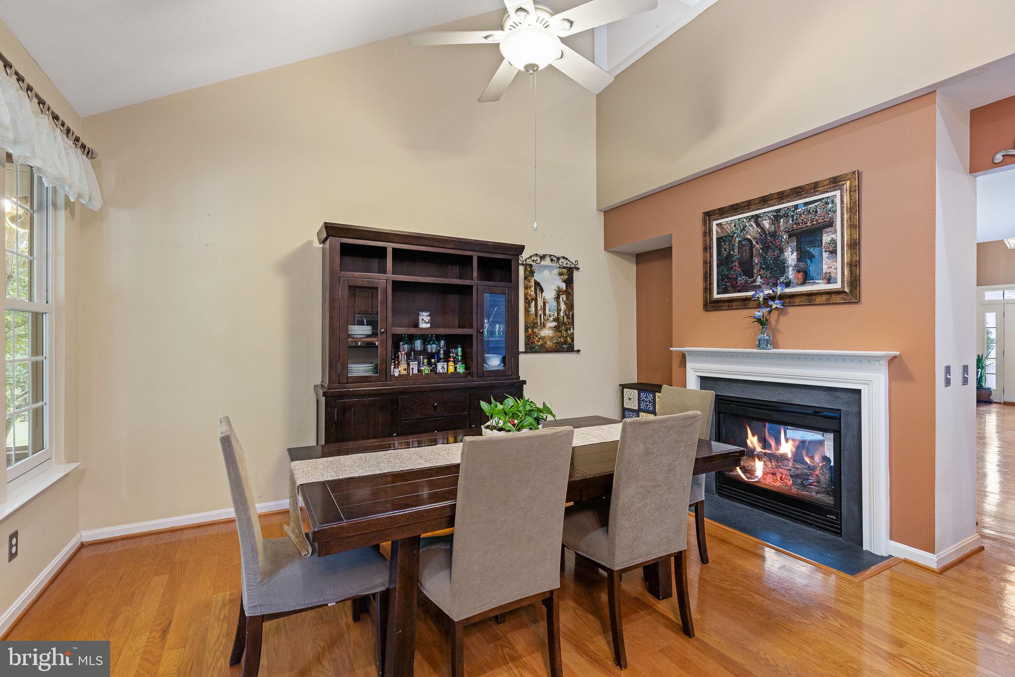 17260 Four Seasons Dr