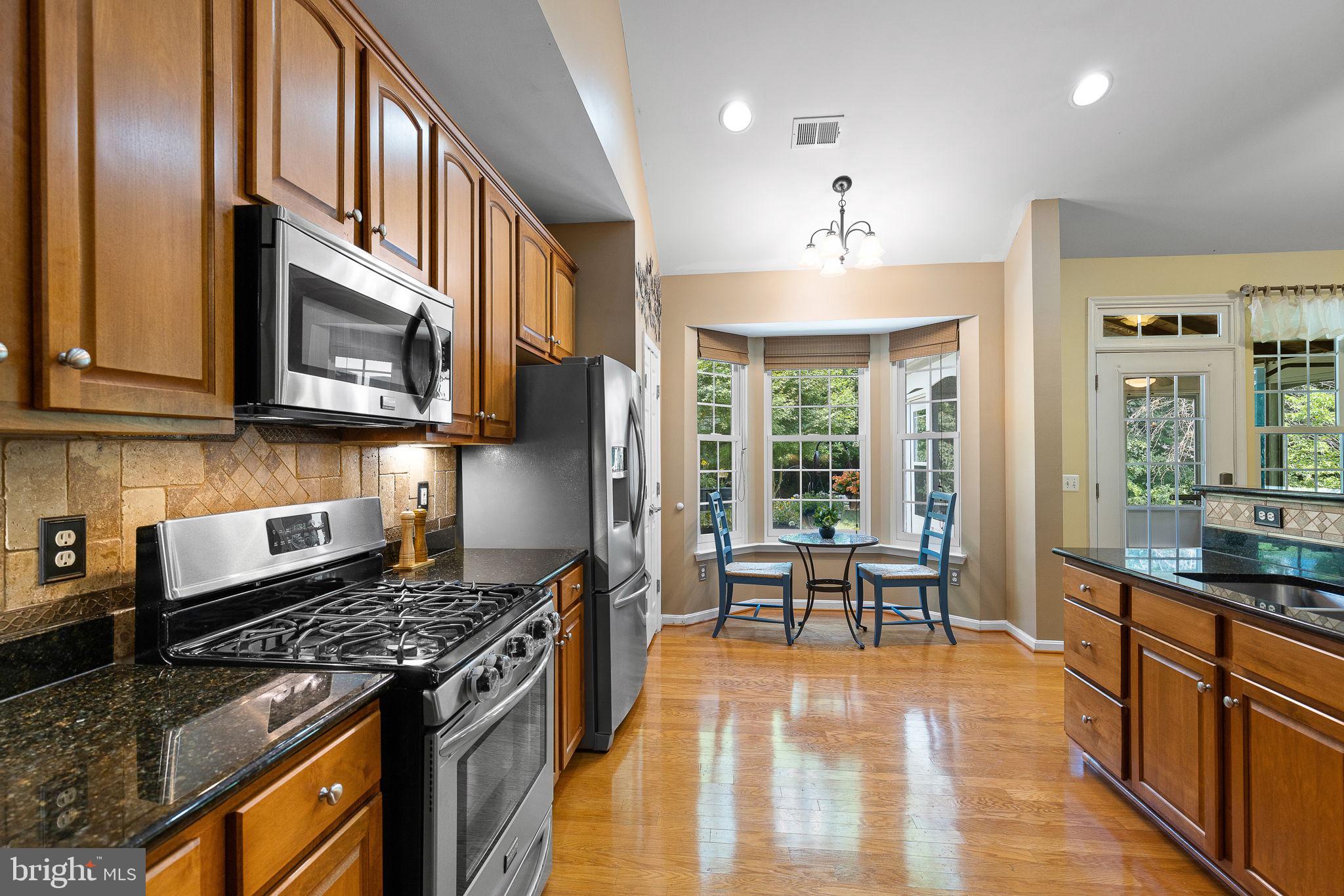 17260 Four Seasons Dr