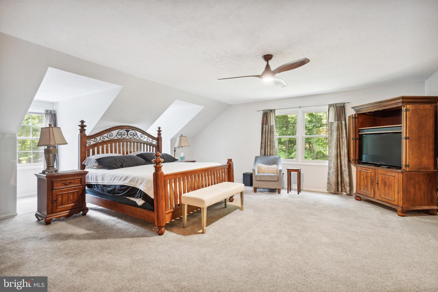 7794 Fern Oak COURT