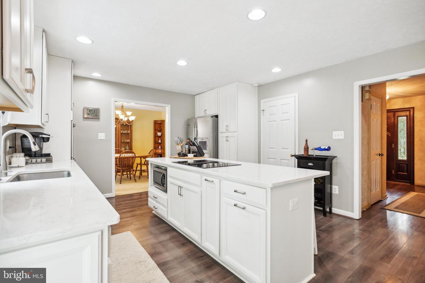 7794 Fern Oak COURT