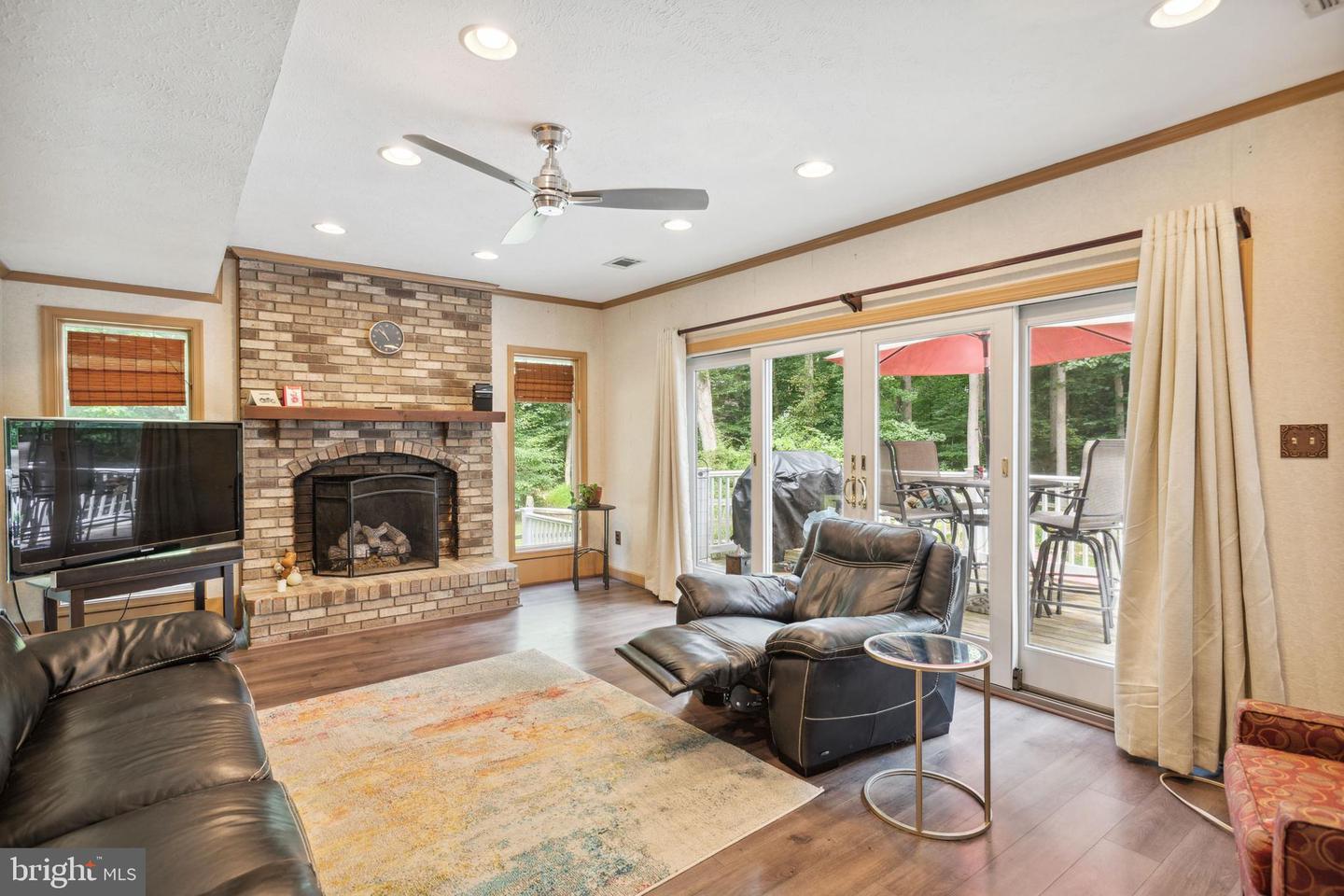 7794 Fern Oak COURT