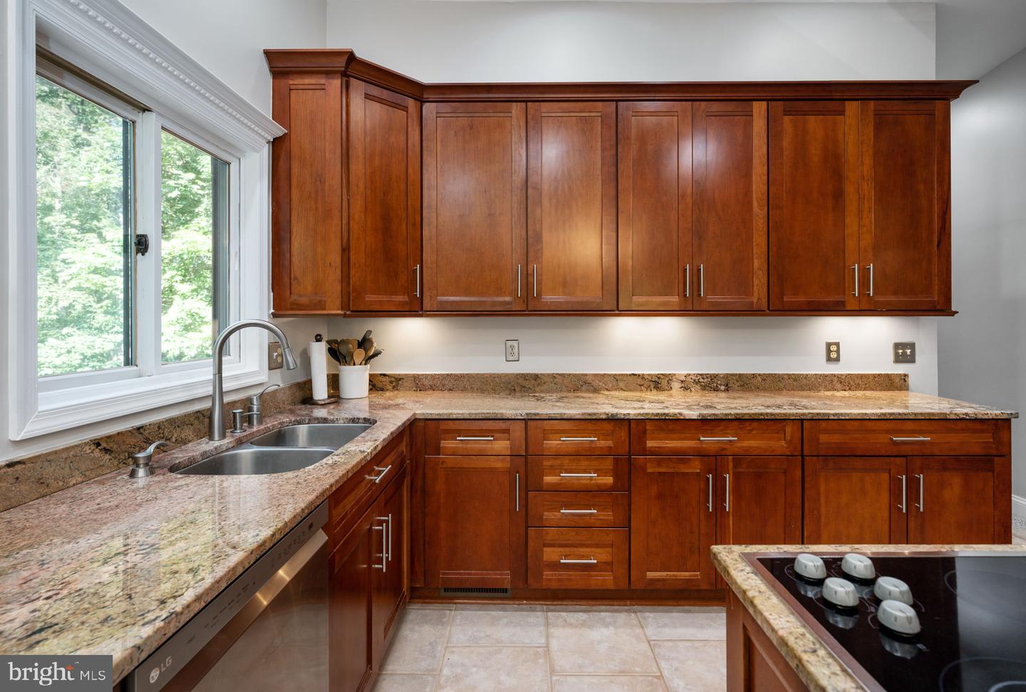 12019 Parkriver DRIVE