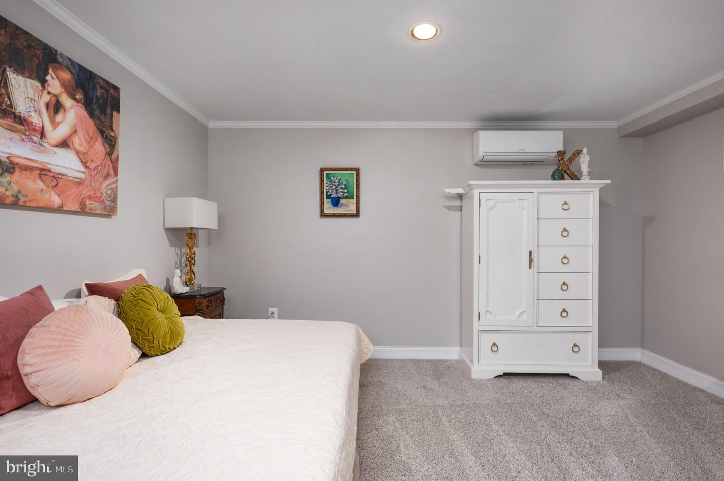12019 Parkriver DRIVE