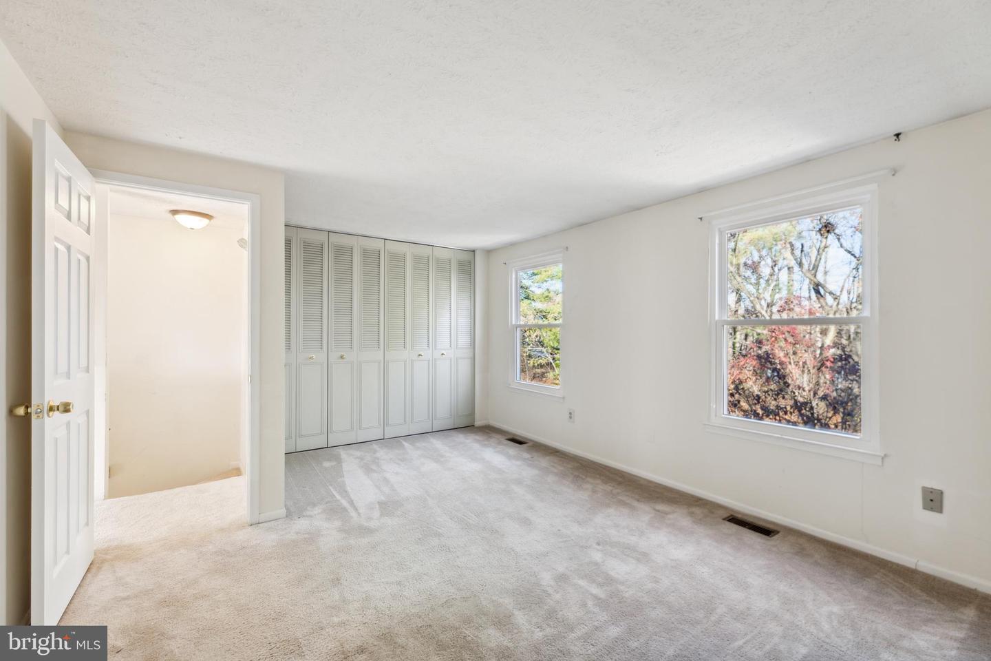 15023 Oak Crest COURT