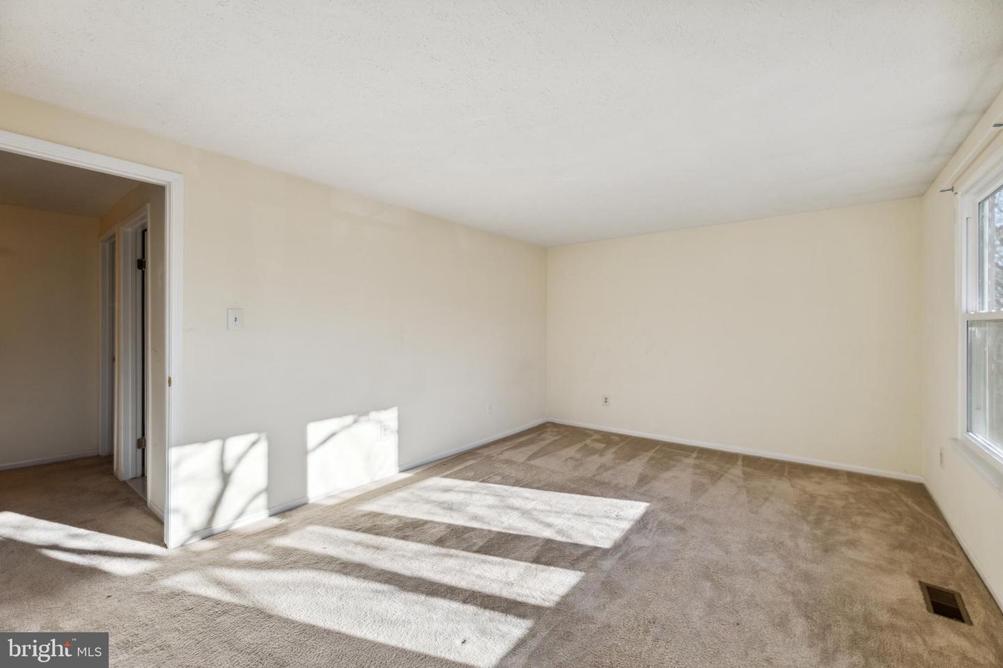 15023 Oak Crest COURT