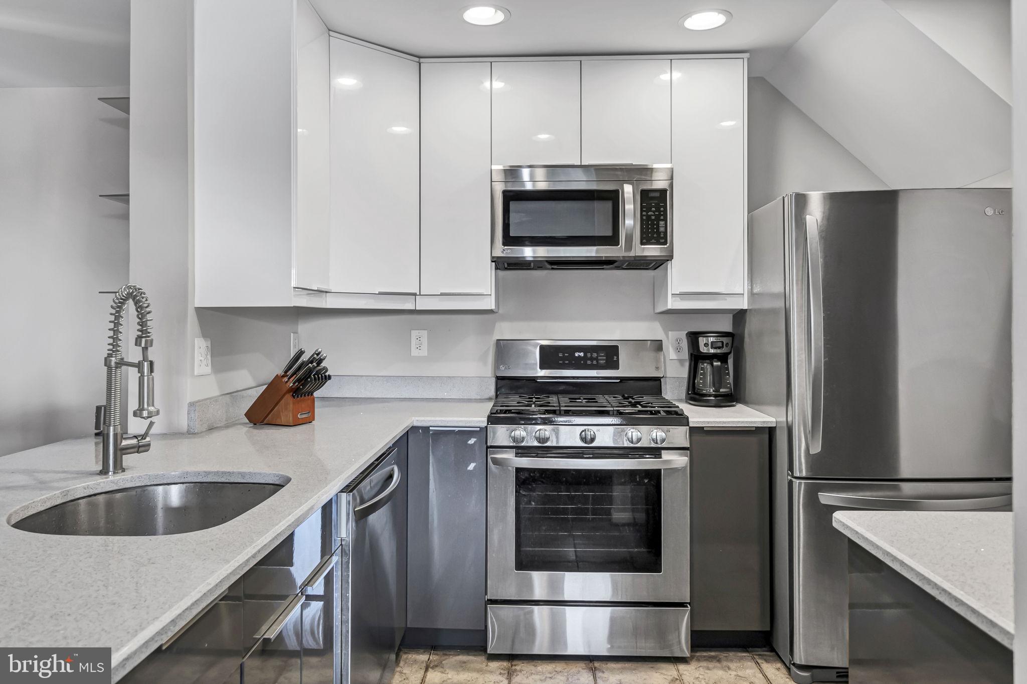 1066 Gardenview Loop Loop Unit: 402