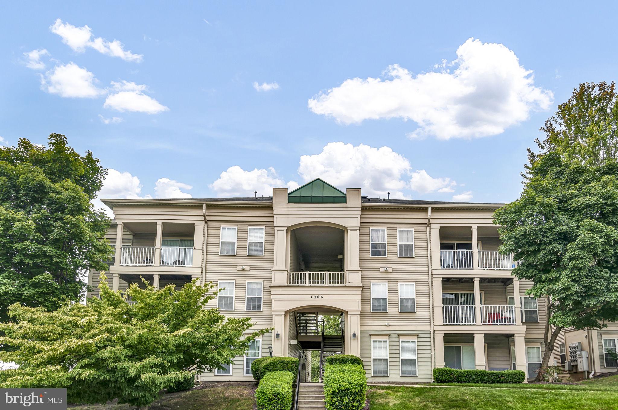 1066 Gardenview Loop Loop Unit: 402