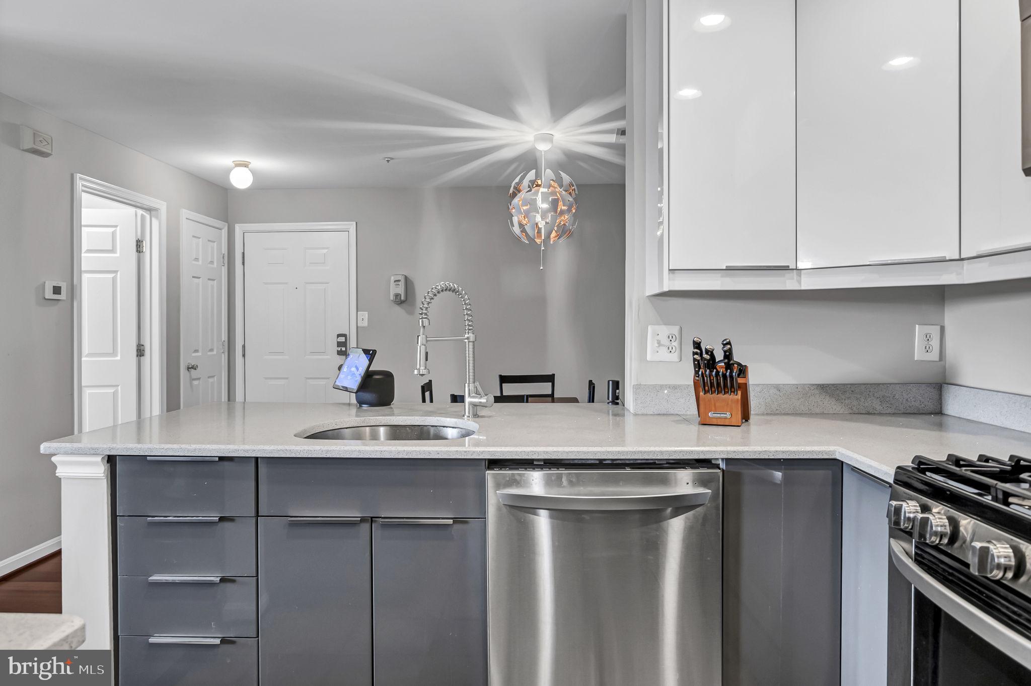 1066 Gardenview Loop Loop Unit: 402